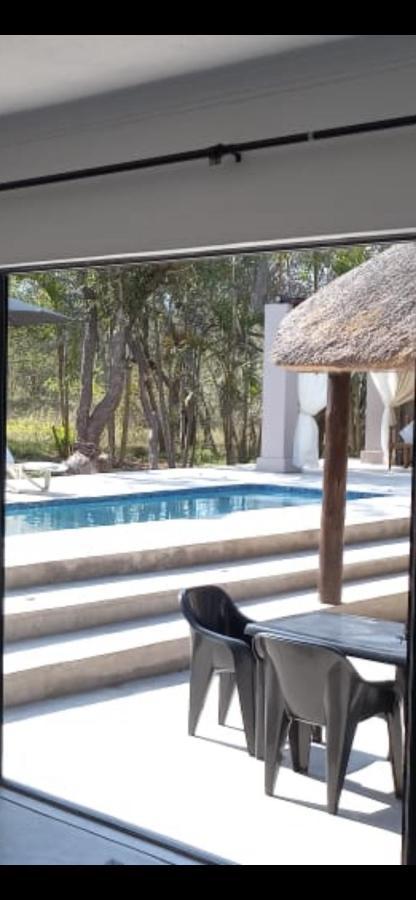 Hotel Wild Goose Marloth Park Exteriér fotografie